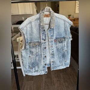Vintage Levi’s Studded Denim Vest XL – 80s Made in USA Punk Biker Style